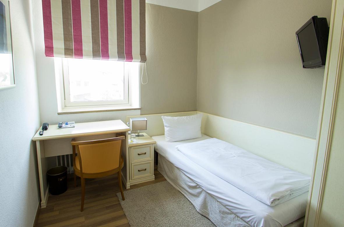 Hotel Schlee Hohenschaftlarn Room photo